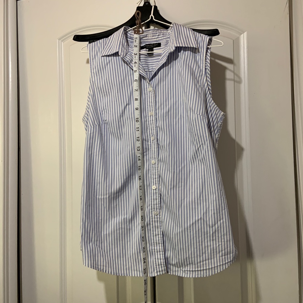 Banana Republic White Blue stripe Riley top